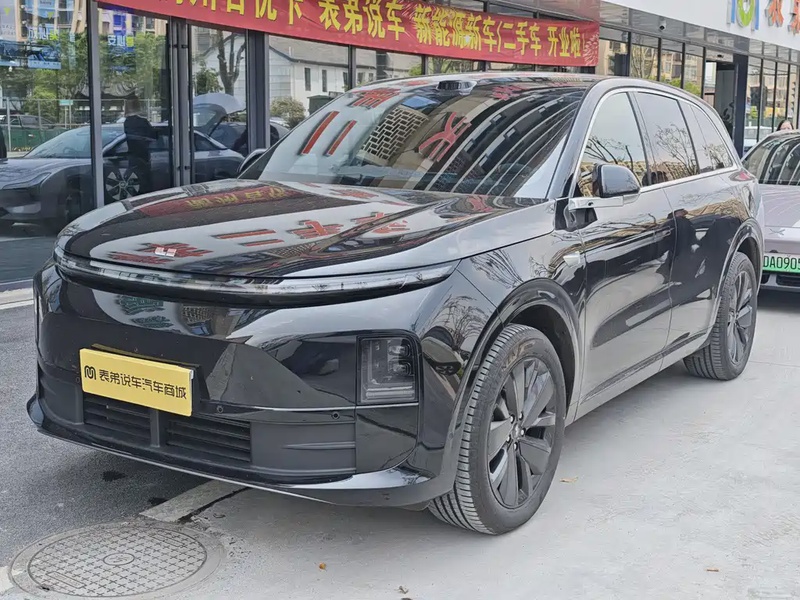 Li Auto L6