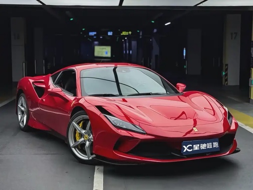 Ferrari F8 2022