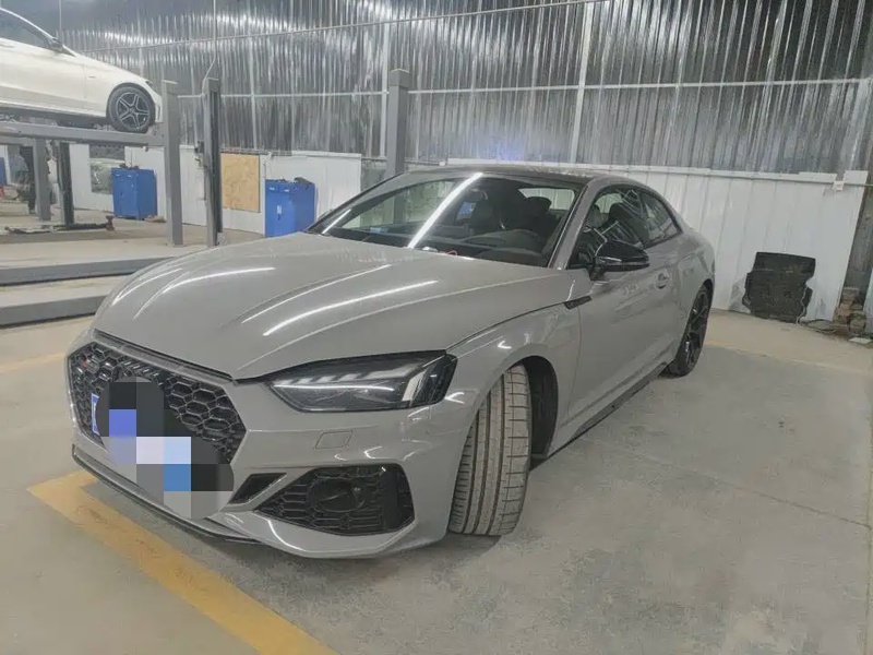 Audi RS5