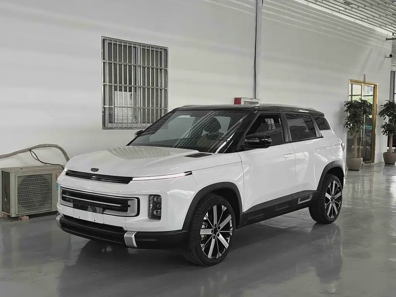 Geely Icon