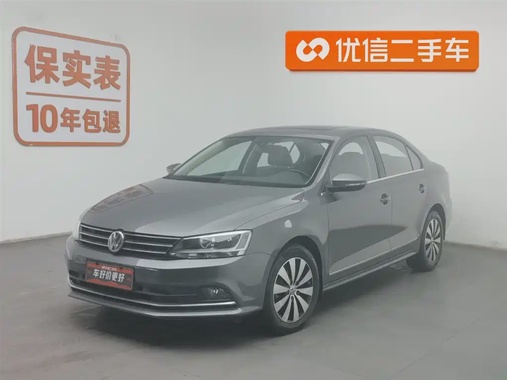 Volkswagen Sagitar 2015