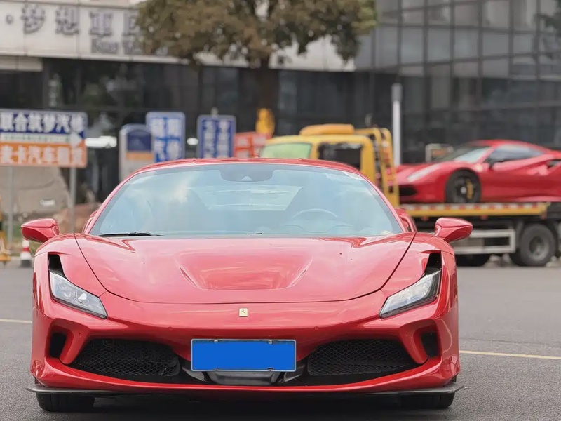 Ferrari F8