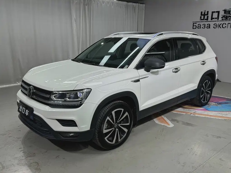 Volkswagen Tharu