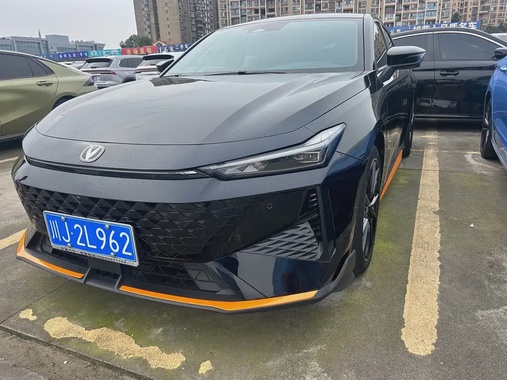 Changan UNI-V 2024