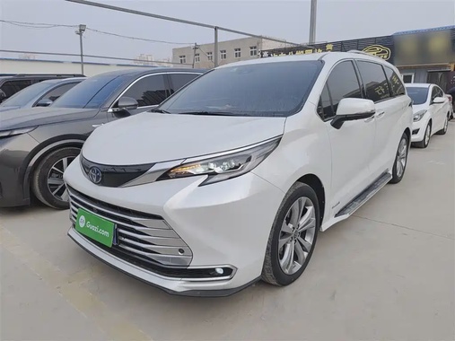 Toyota Sienna 2023