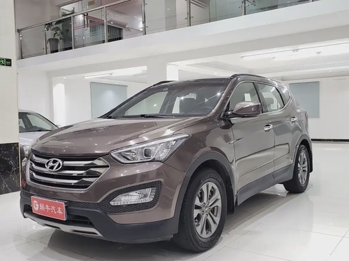 Hyundai Santa Fe 2016