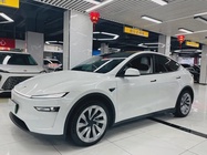 Tesla Model Y 2025