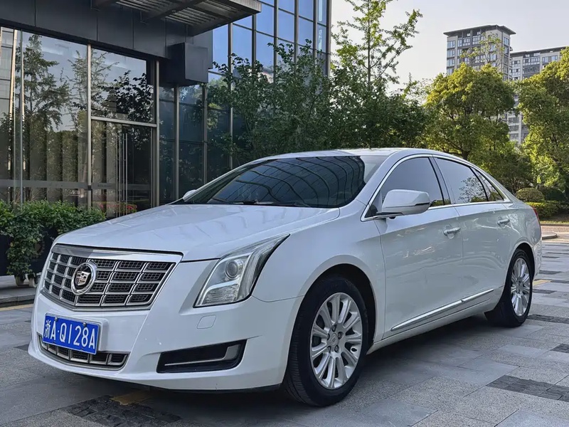 Cadillac XTS