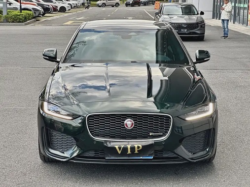 Jaguar XE 2022