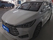 BYD MAX 2018