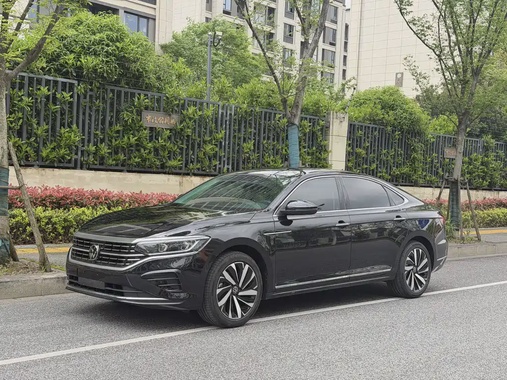 Volkswagen Passat 2025