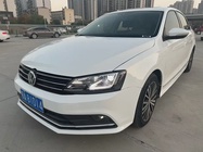 Volkswagen Sagitar 2016