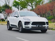 Porsche Macan 2021
