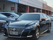 Toyota Crown 2016