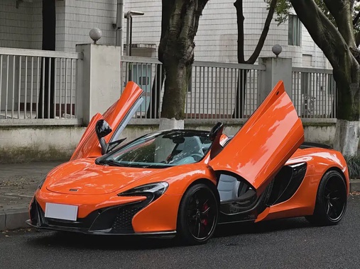 McLaren 12C 2015