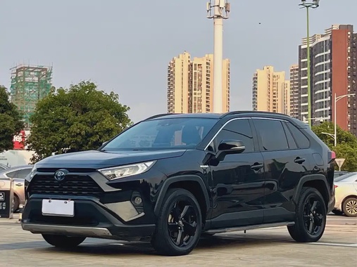 Toyota RAV4 2021