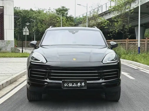 Porsche Cayenne 2022