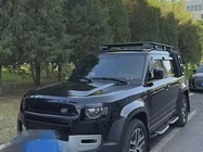 Land Rover Defender 2023