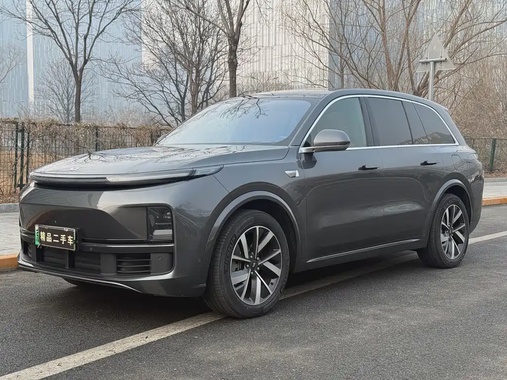 Li Auto L8 2023