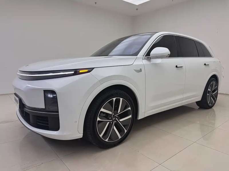 Li Auto L7