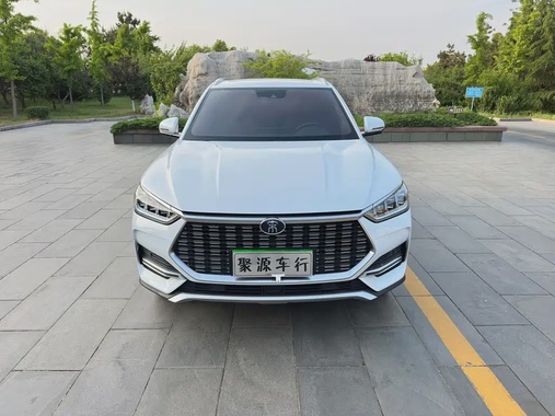 BYD PLUS 2021