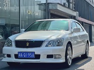 Toyota Crown 2005