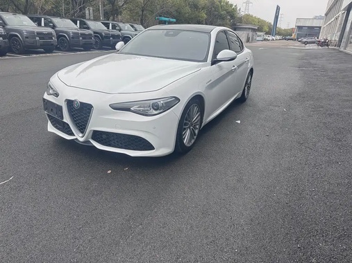 Alfa Romeo Giulia 2017