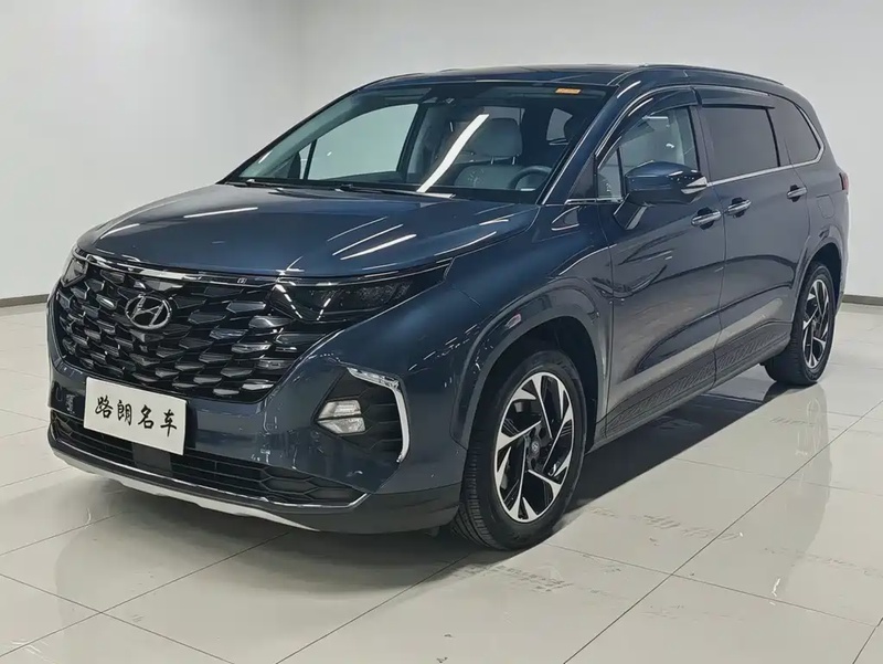 Hyundai Custo