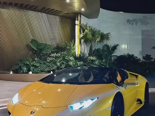 Lamborghini Huracan 2021