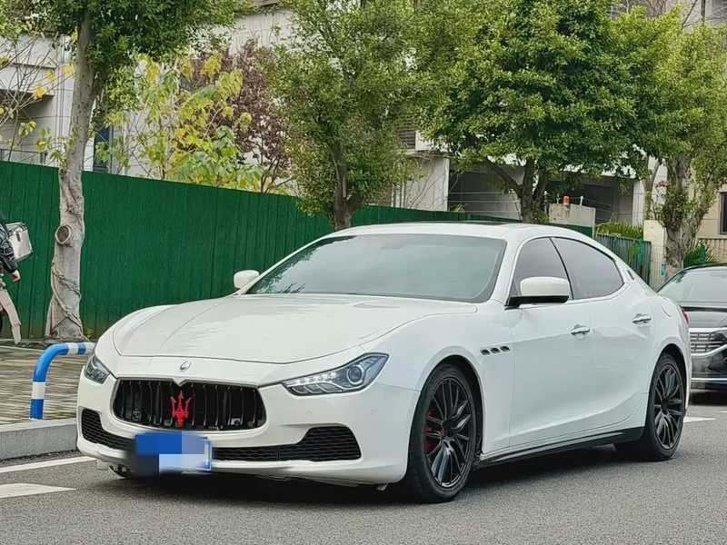 Maserati Ghibli