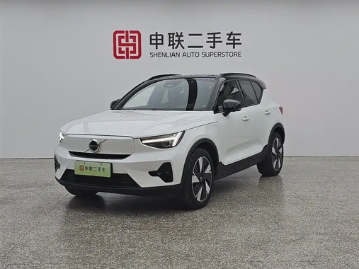 Volvo XC40 2024