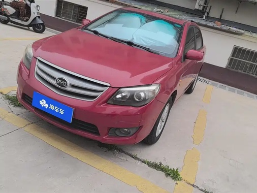 BYD L3 2013