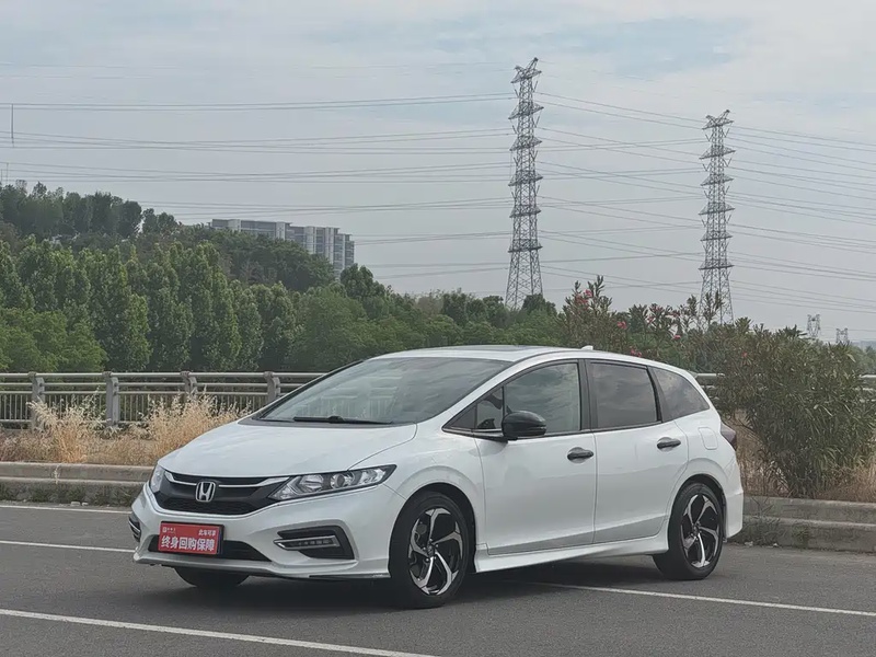 Honda Jade