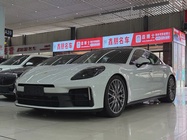 Porsche Panamera 2025