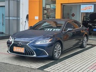 Lexus ES 2023