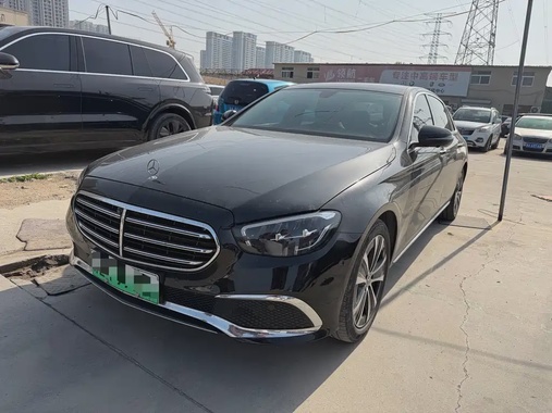 Mercedes-Benz E-Class 2023