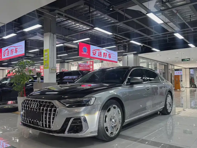 Audi A8