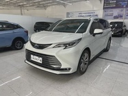 Toyota Sienna 2024