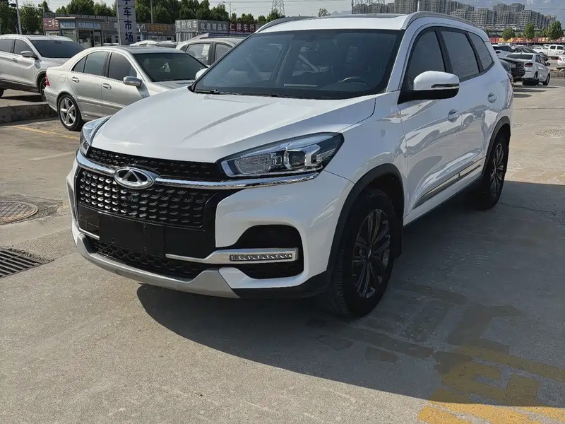 Chery Tiggo 8