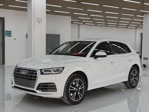 Audi Q5 2021