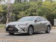 Lexus ES 2023