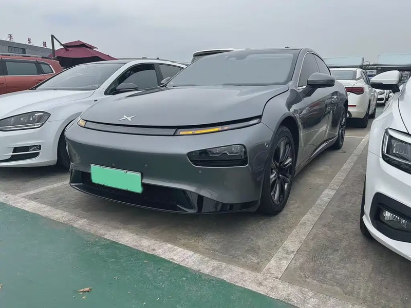 XPeng P7