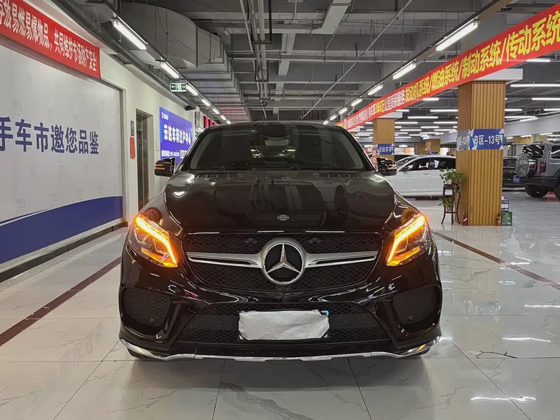 Mercedes-Benz GLE-Class