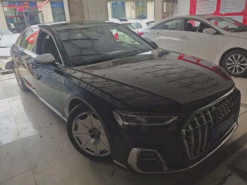 Audi A8 2022