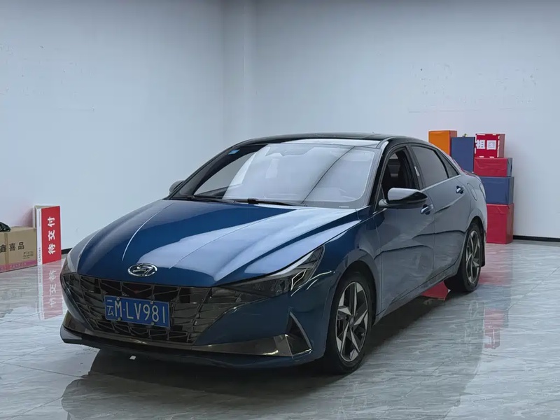 Hyundai Elantra