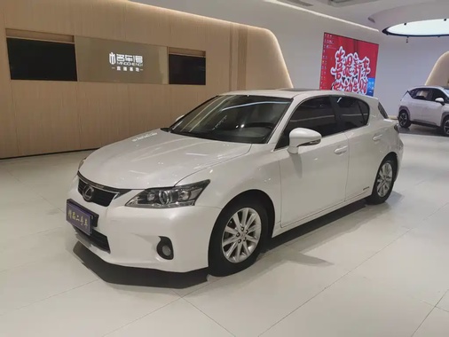 Lexus CT 2012