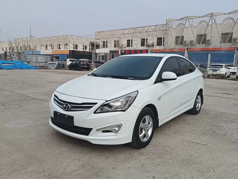 Hyundai Verna