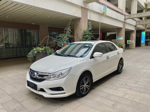 BYD Surui 2015