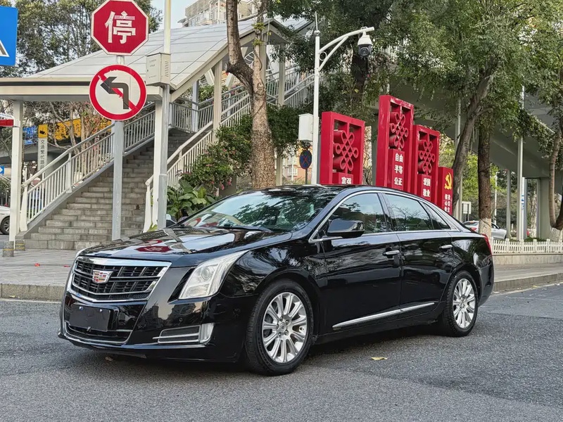 Cadillac XTS