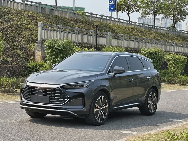 BYD Tang